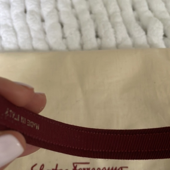 Ferragamo burgundy hair band - Picture 5 of 7